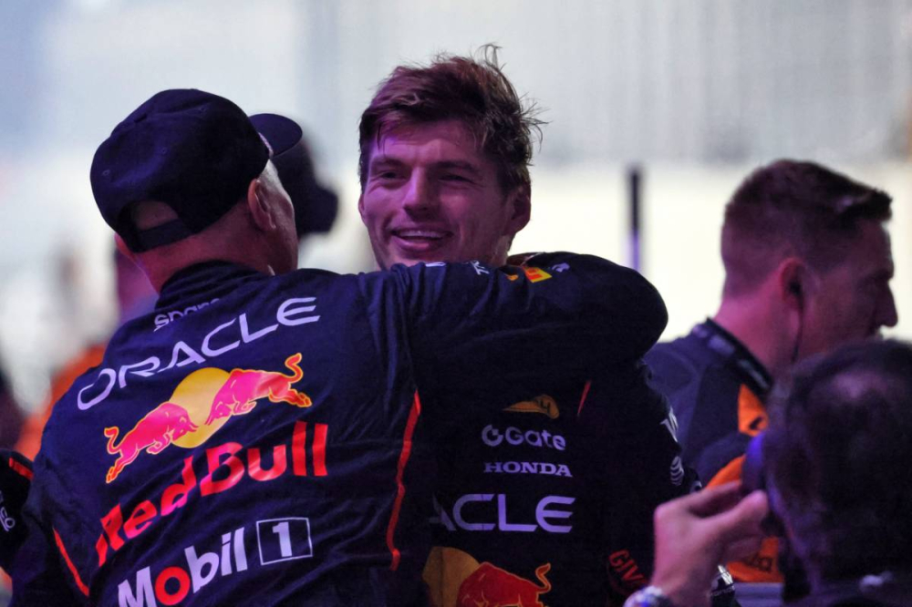 Max Verstappen comparé à Elvis Presley avant un final de championnat explosif