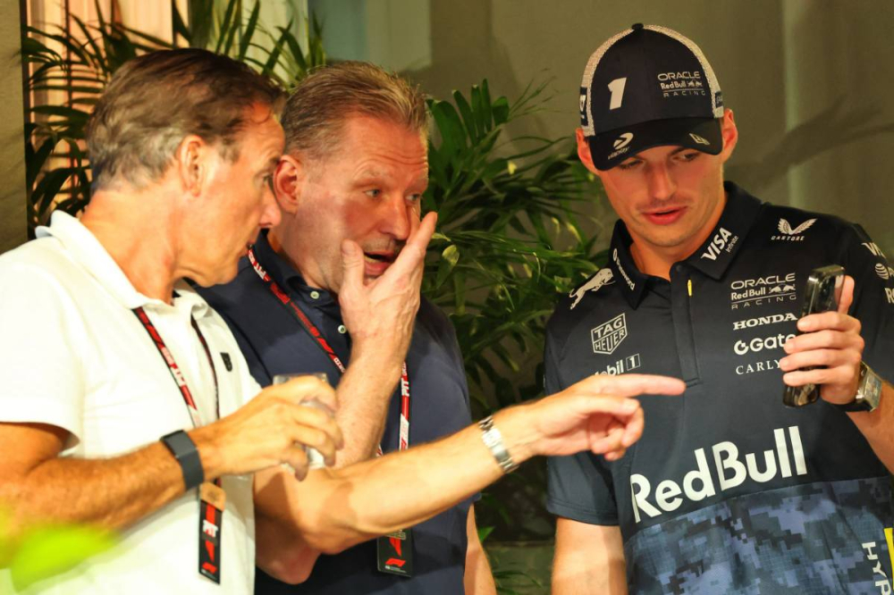 Max Verstappen transformé : son manager révèle le changement majeur qui a bouleversé Red Bull