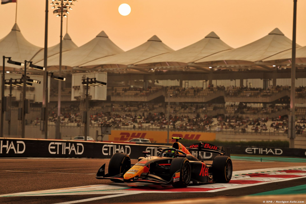 F2, Abu Dhabi, Course sprint : Lindblad s'impose devant Dürksen