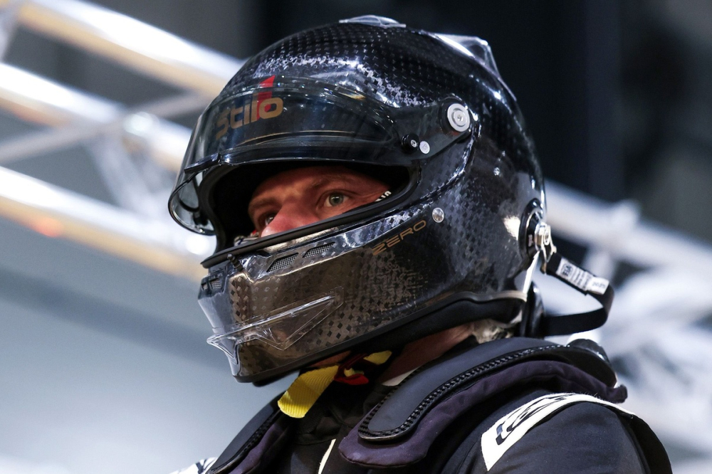 Bottas s'est rendu pour la première fois dans les locaux de Cadillac F1