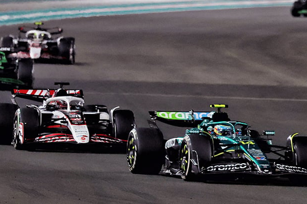 Comment Fernando Alonso a piégé Esteban Ocon