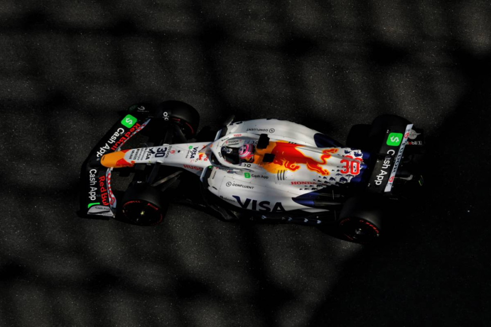 Liam Lawson brise le silence et résume son passage chez Red Bull en un mot choc