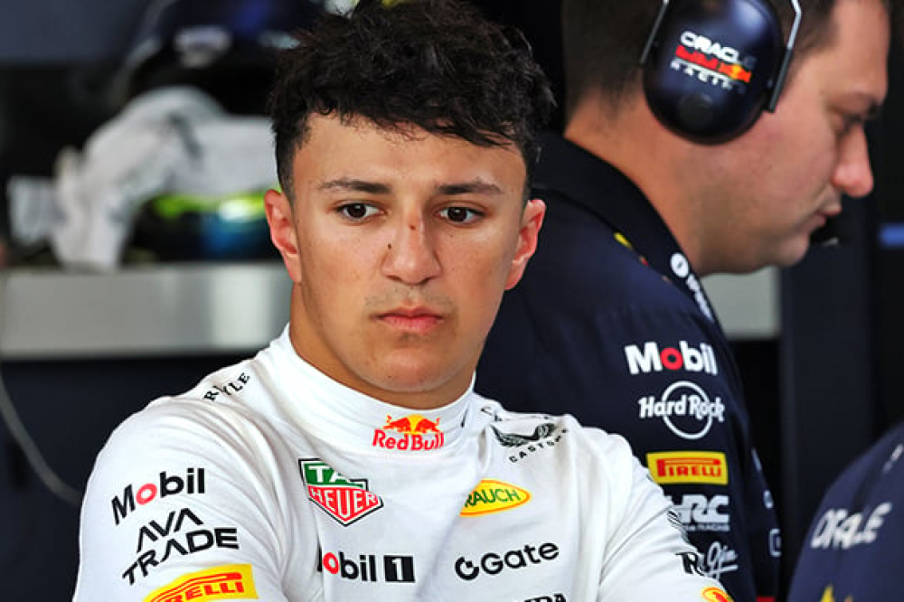“Je ne gagnais pas ma vie avant la F1” : Hadjar brise un tabou du paddock