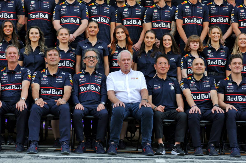 Red Bull assume les départs majeurs : 