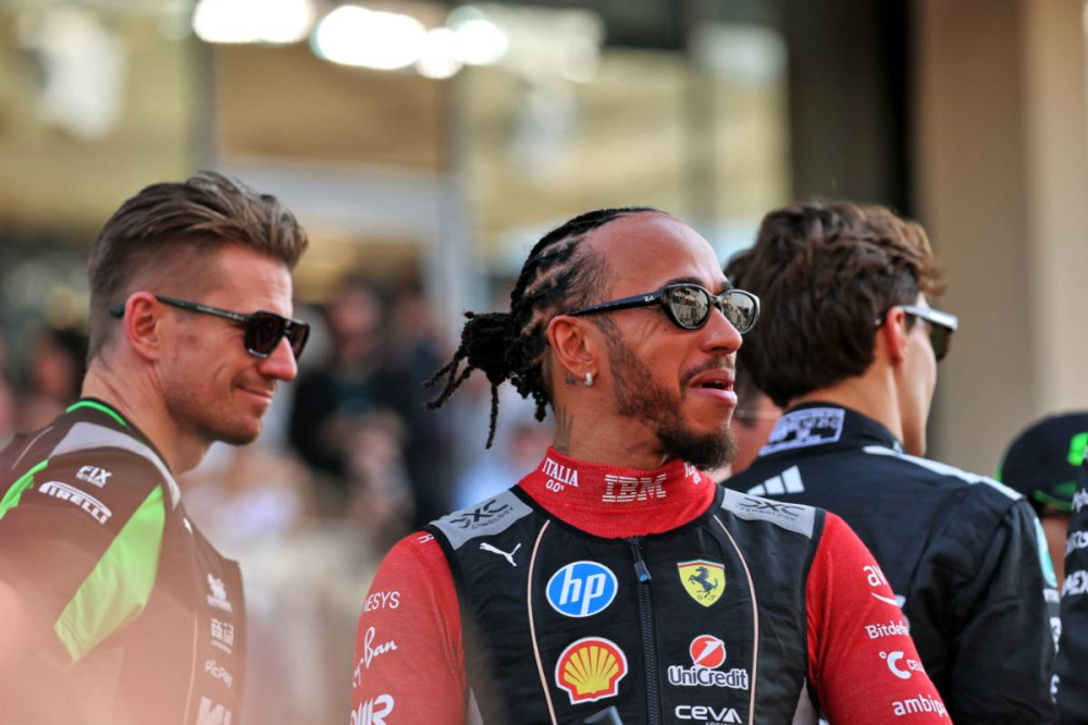 Lewis Hamilton fragilisé chez Ferrari : la méthode du champion remise en cause