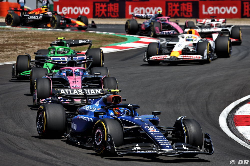 Sainz estime que la saison 2025 valide son discours sur l'adaptation en F1