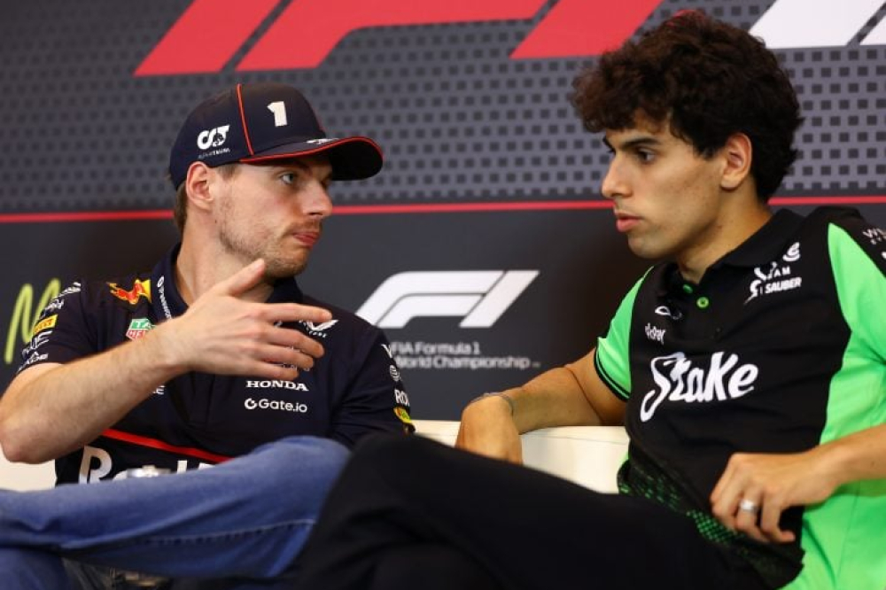 Gabriel Bortoleto discrètement conseillé par Max Verstappen, à titre purement amical