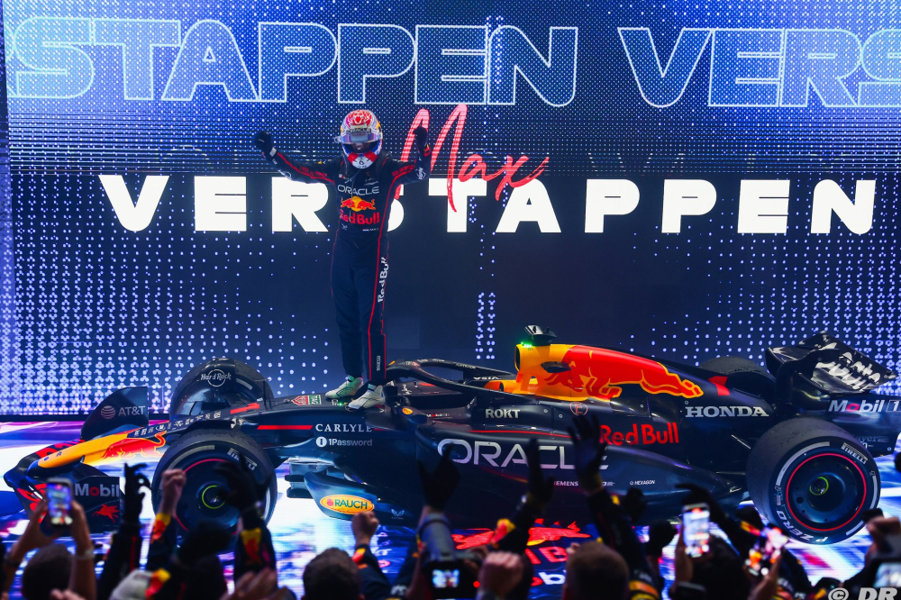 'Une œuvre d'art' : Verstappen encensé malgré le titre perdu