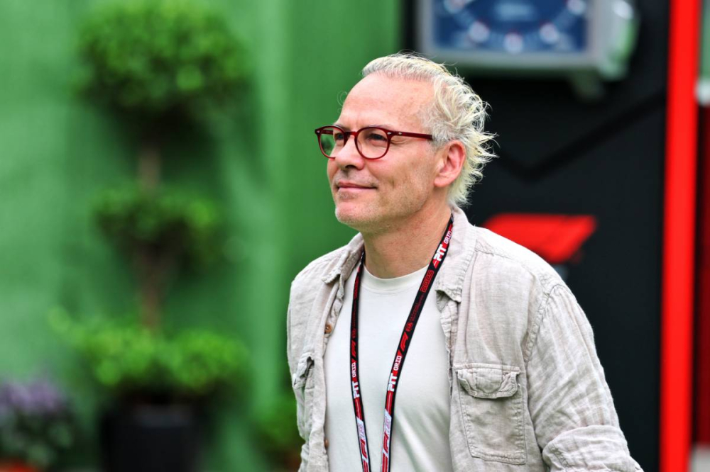 Jacques Villeneuve préface 2026 : cela pourrait être une saison géniale... mais aussi ratée !