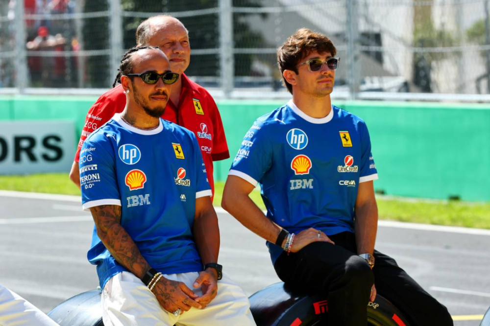 Fred Vasseur assume : pourquoi des compliments de Hamilton et Leclerc seraient “destructeurs” pour Ferrari