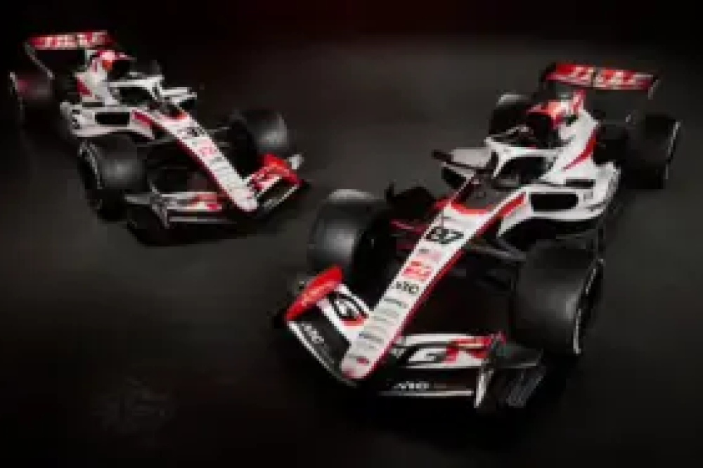 Haas présente la livrée de la VF-26 et lance sa saison 2026 sous le signe du renouveau
