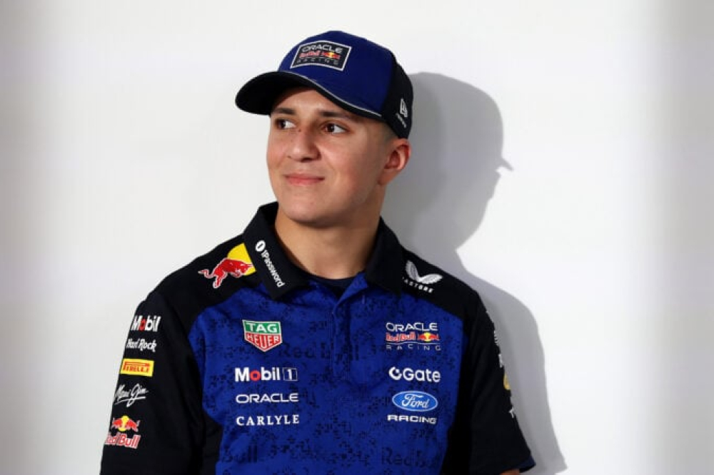 Isack Hadjar reçoit un soutien total après son saut dans le 