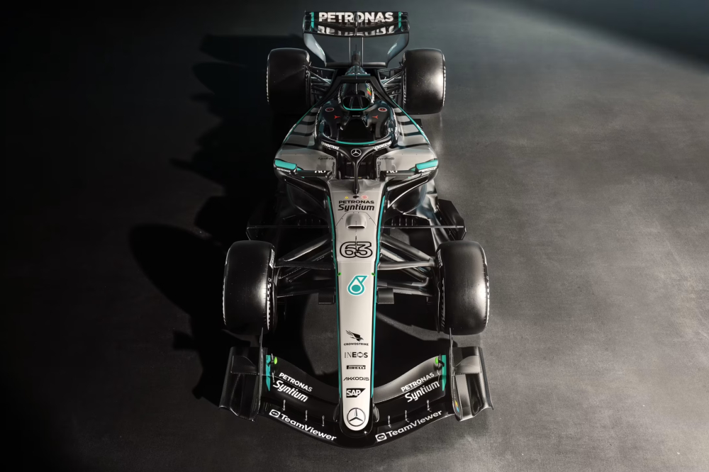 Mercedes dévoile sa livrée 2026 et s’avance déjà comme favorite