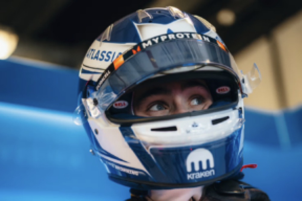 Luke Browning nommé pilote de réserve Williams pour 2026