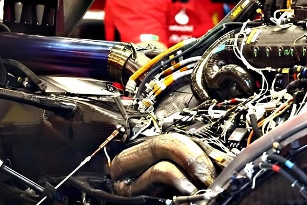 Ferrari conteste toujours l'interprétation du règlement moteur par Mercedes et Red Bull