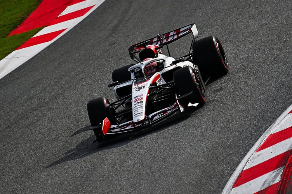 Haas confrontée à des problèmes 