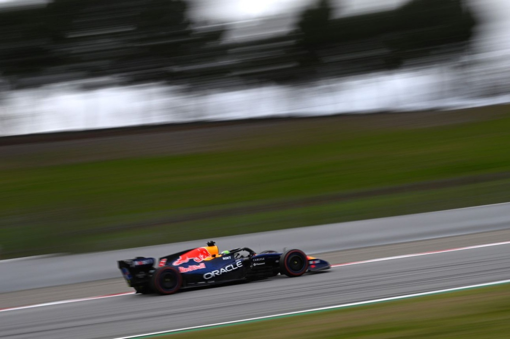 La pluie perturbe les essais de Ferrari et Red Bull à Barcelone