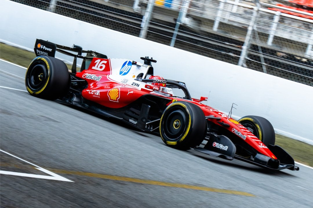 Drapeau rouge pour Verstappen, pluie précoce : Ferrari et Red Bull freinées à Barcelone