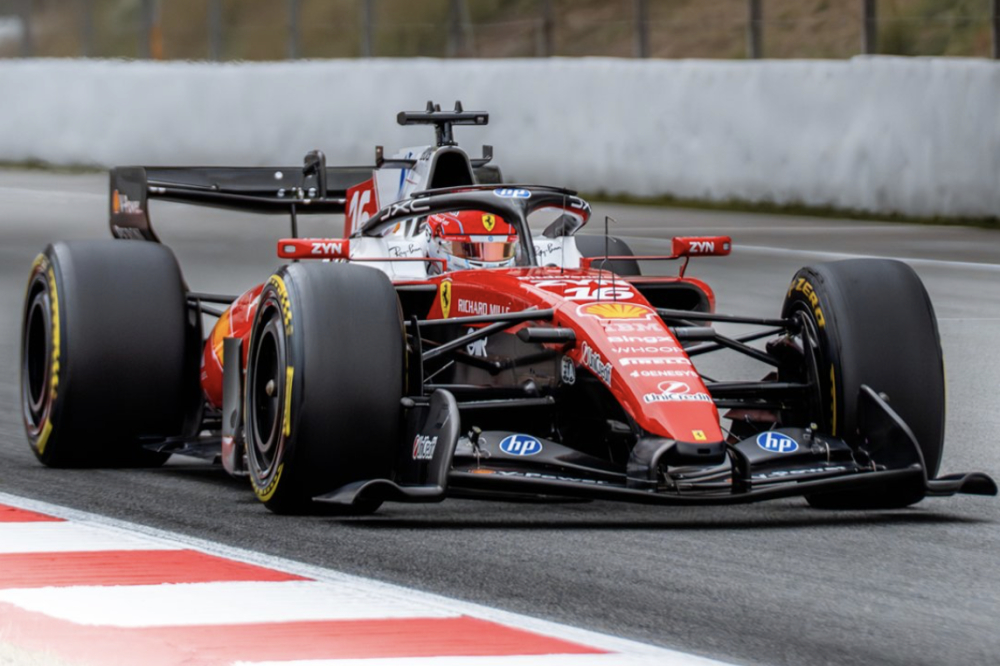 Hamilton et Leclerc satisfaits de la Ferrari SF-26 sur piste sèche, la fiabilité au premier plan