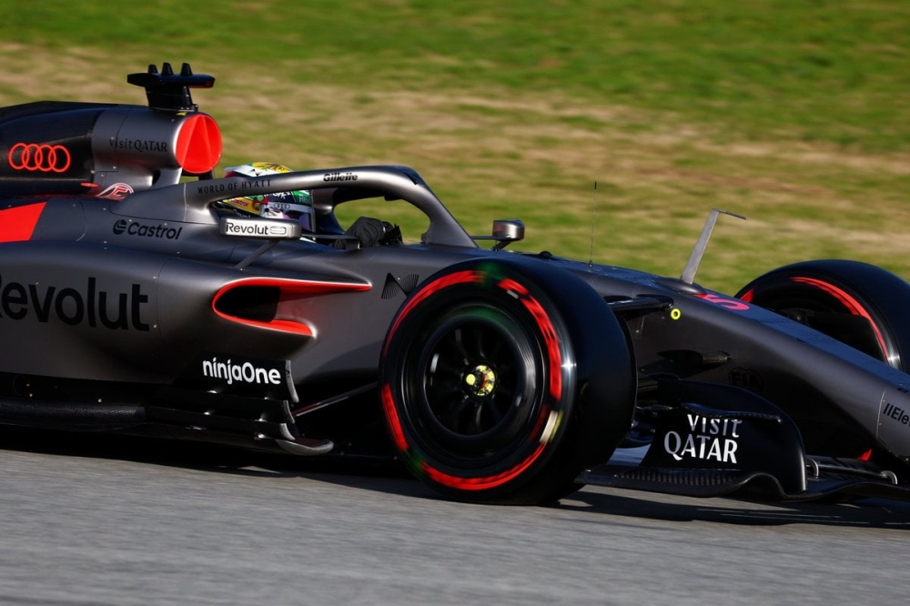 Gabriel Bortoleto frustré mais confiant : Audi F1 valide l’essentiel lors de son shakedown