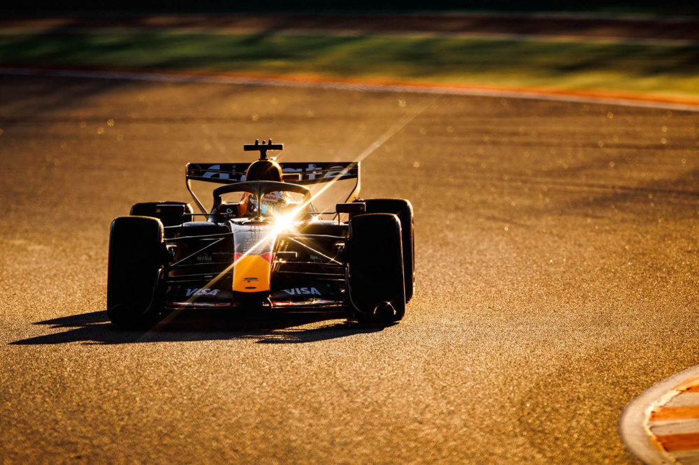 Verstappen a navigué au mieux entre maladie, crash et préparation tronquée