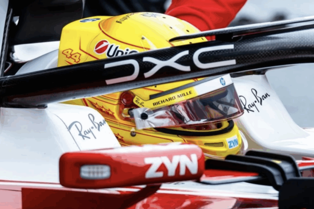 Lewis Hamilton fixe une ligne claire à Ferrari avant Bahreïn