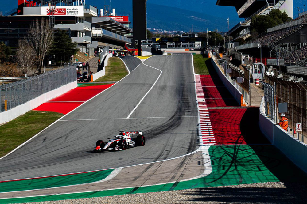 Gestion de l'énergie, lift and coast et rétrogradages en ligne droite : les pilotes s'adaptent aux F1 2026