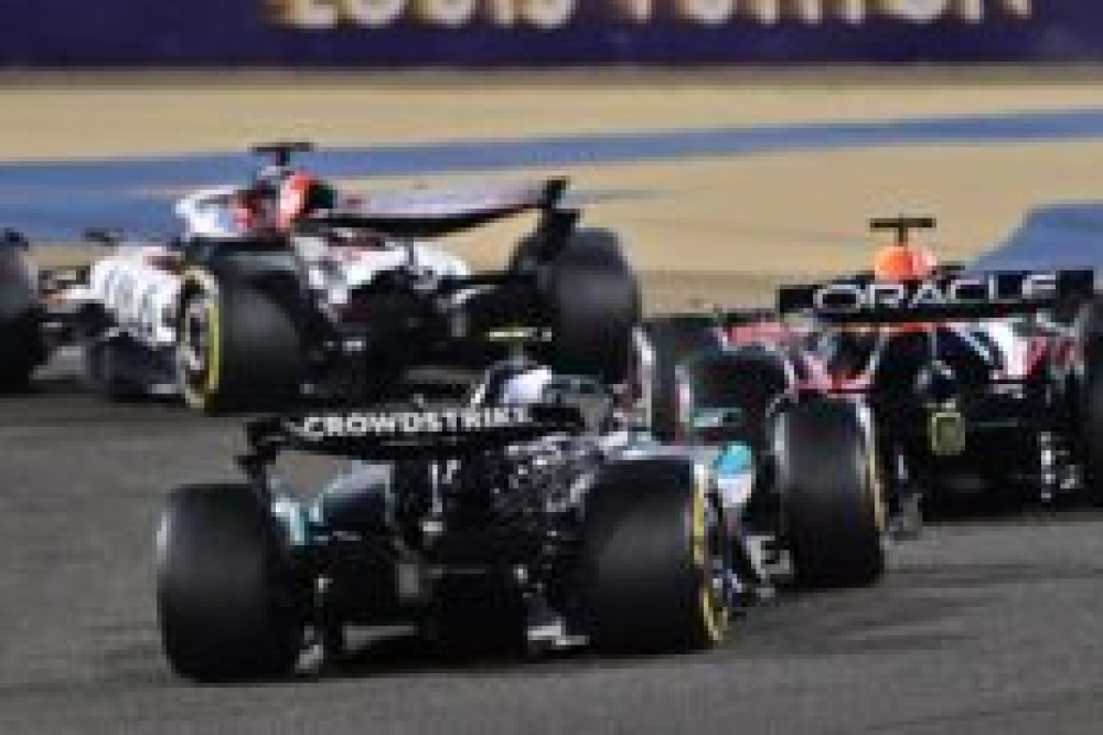Les motoristes s’unissent pour abattre Mercedes