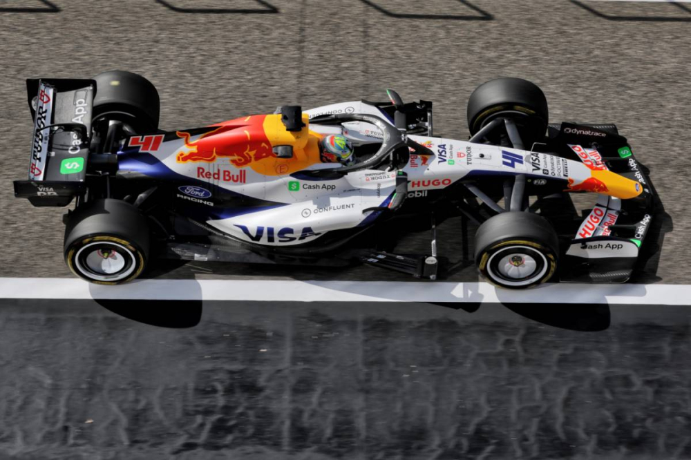 Red Bull touchée par un premier souci moteur à Bahreïn