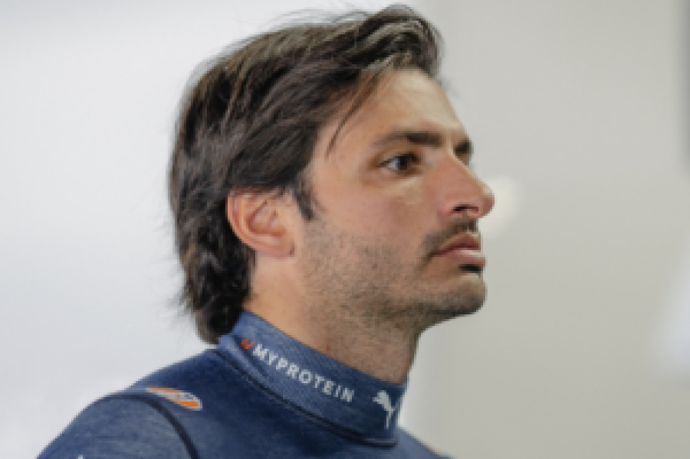 Carlos Sainz craint un bel avantage de Red Bull