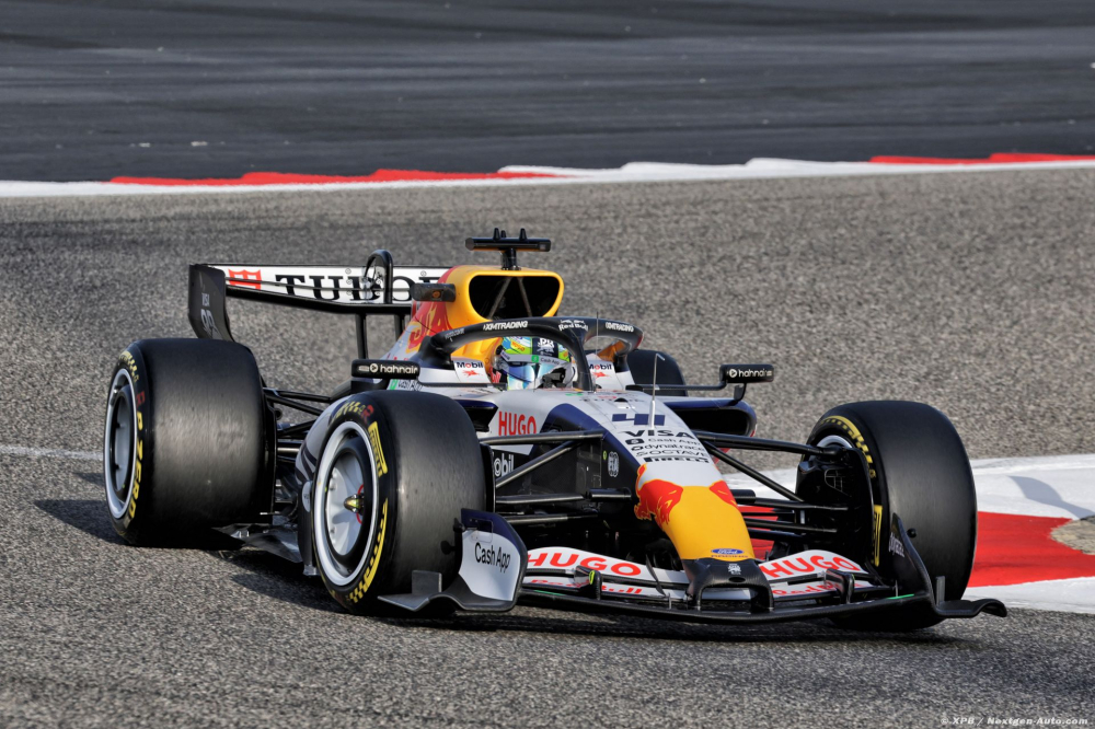 Lindblad a la 'chance' de vivre une pré-saison de F1 plus longue