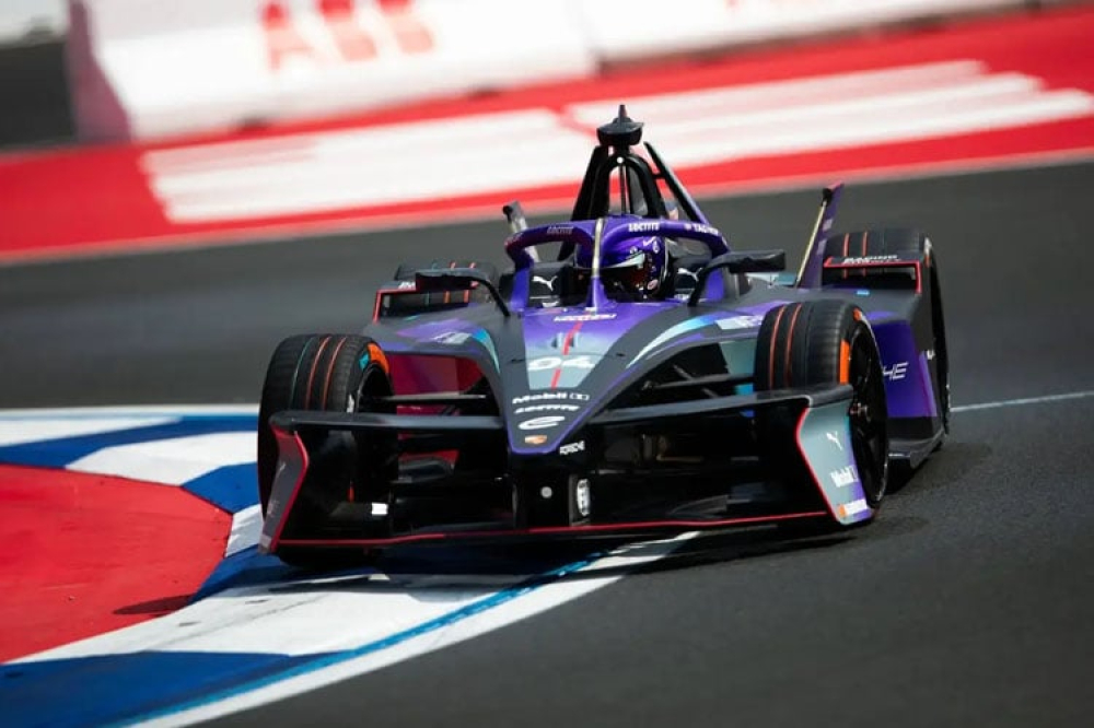 Pascal Wehrlein, centenaire heureux à Djeddah