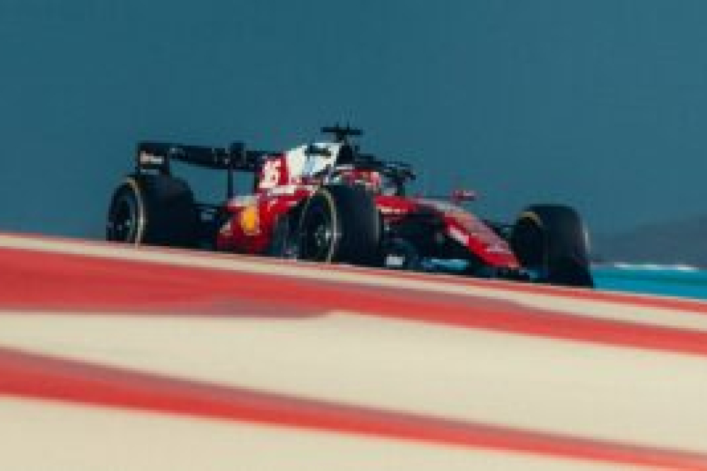 Ferrari arme la SF-26 d’évolutions majeures à Bahreïn