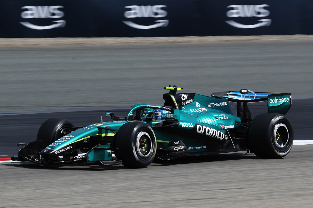 Aston Martin F1 peut refaire le coup de McLaren en 2023 selon Alonso