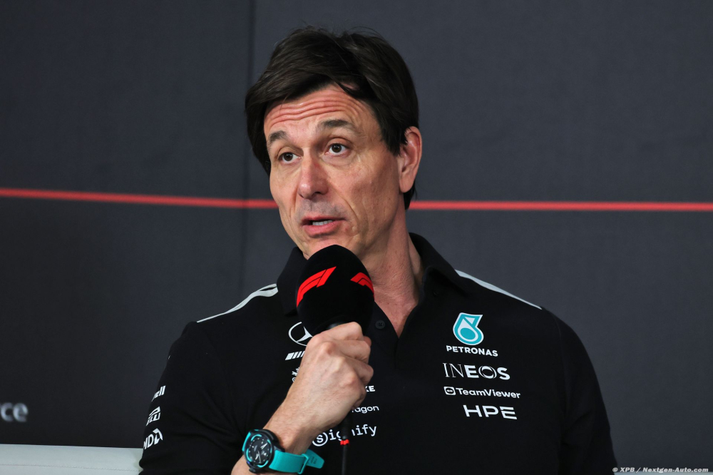 Wolff s'emporte contre les rumeurs sur le taux de compression et le carburant de Mercedes F1