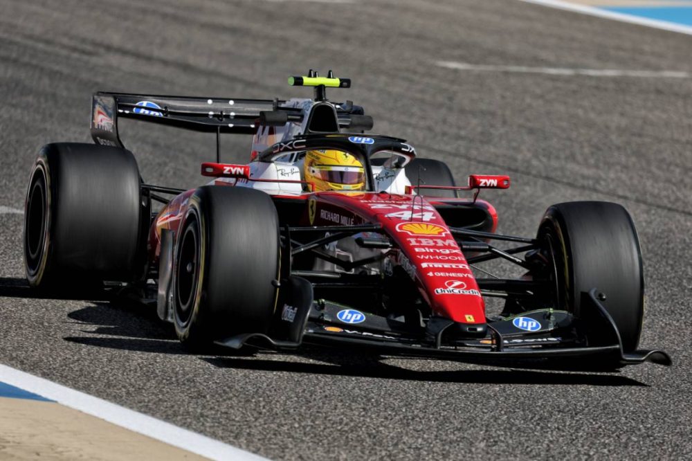 Lewis Hamilton témoigne d’un revers pour Ferrari après un test confus à Bahreïn