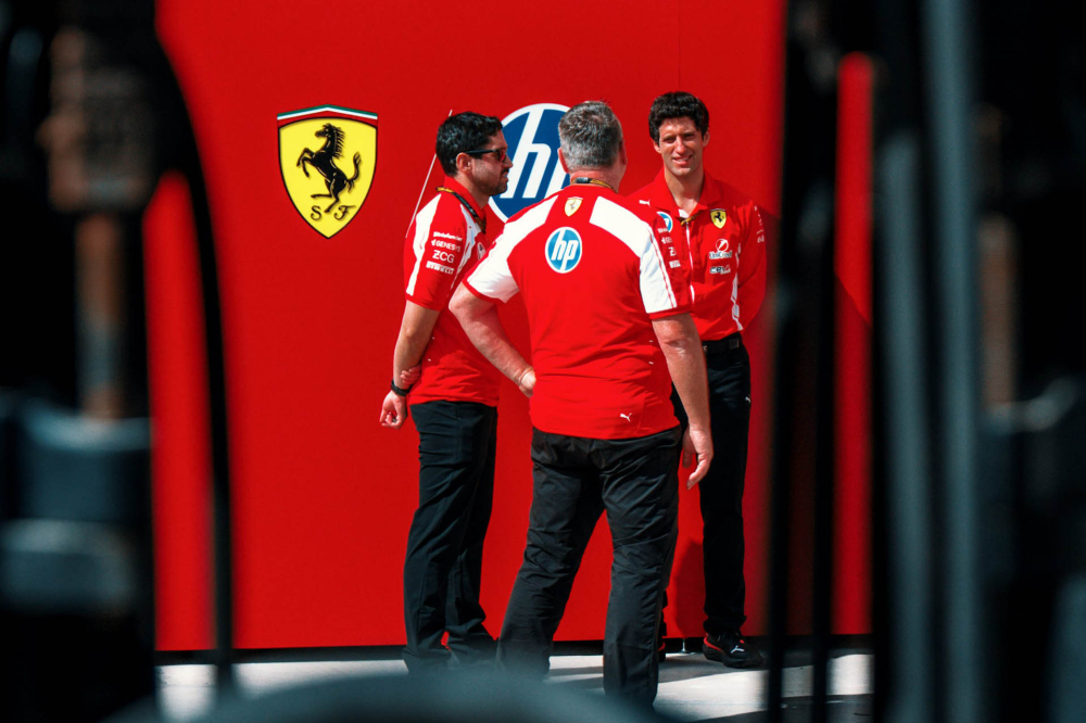 Montoya pousse Ferrari à miser sur Horner