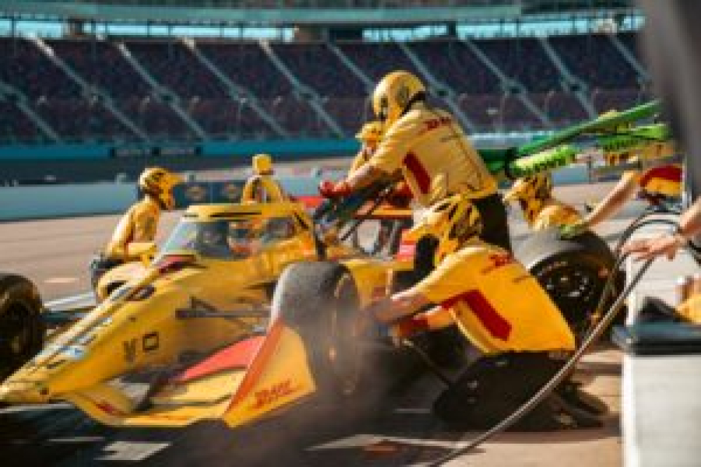 Une équipe d’IndyCar ridiculise les nouvelles règles en F1