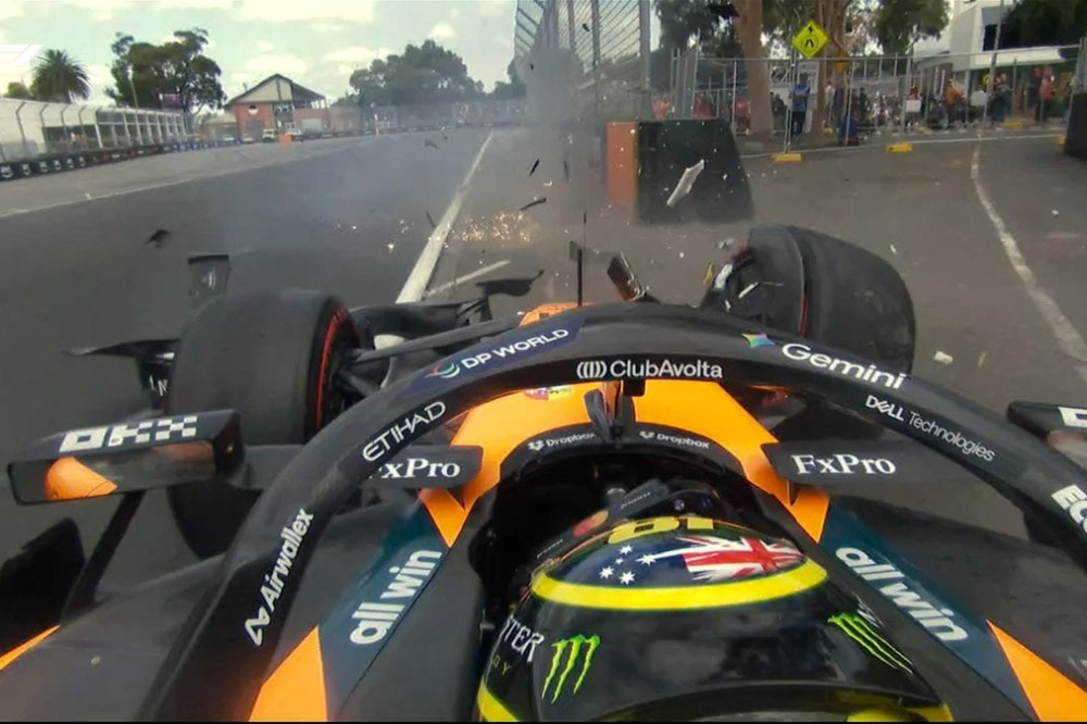 Oscar Piastri dépité après son crash à Melbourne : 