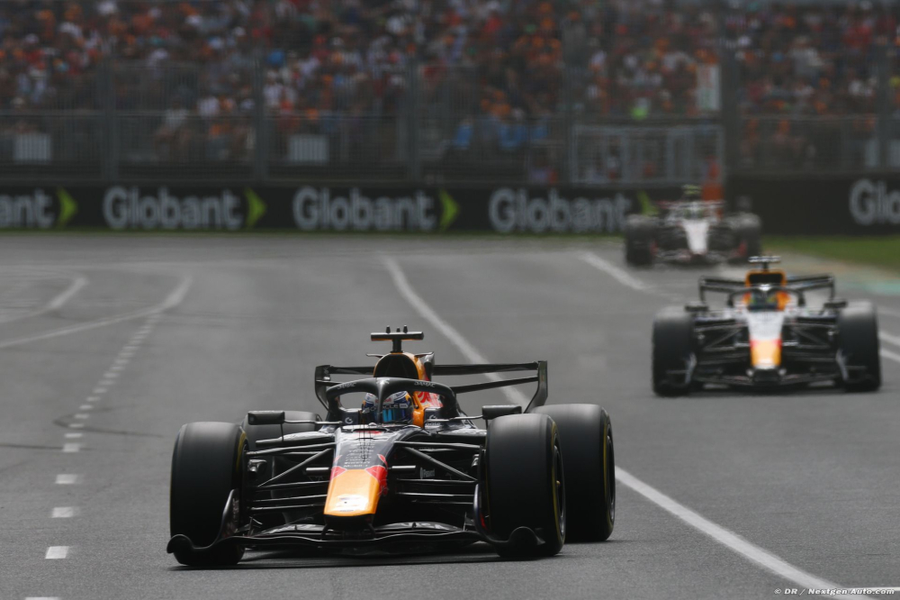 Verstappen pointe les limites de la Red Bull : 'C'est moitié voiture, moitié moteur'