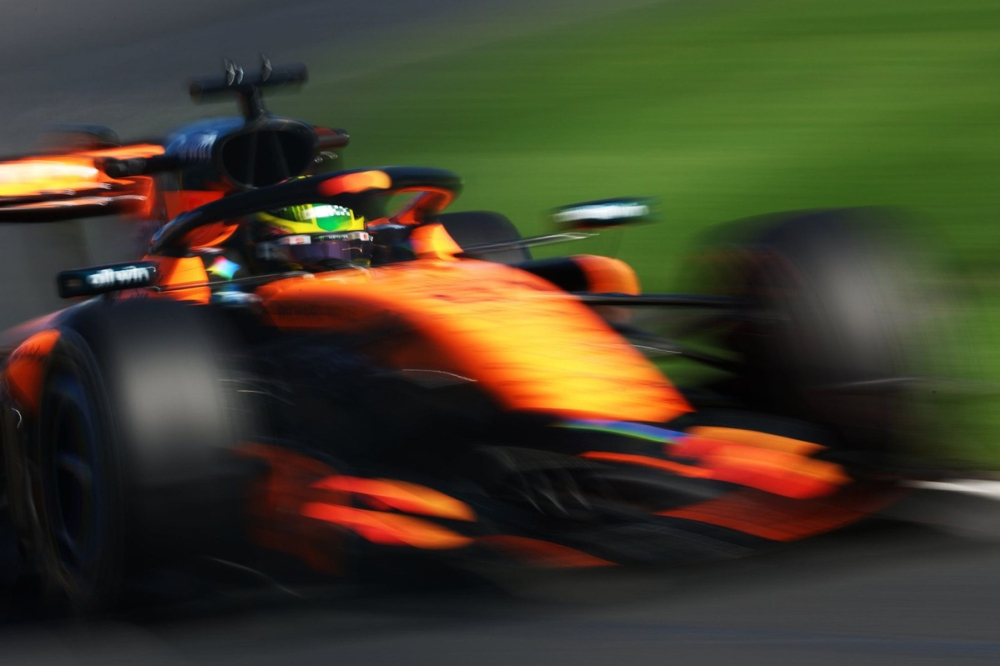 McLaren demande le mode d'emploi du moteur Mercedes 