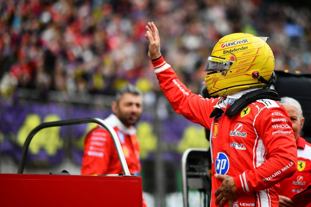 Hamilton retrouve le podium après 