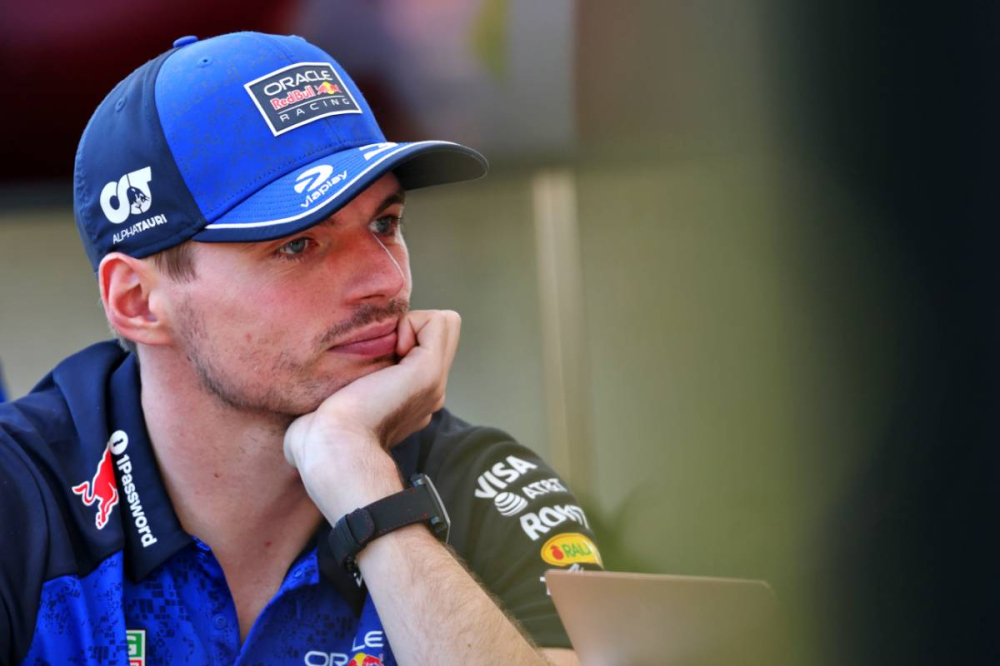 Max Verstappen fustige encore les nouvelles règles de la F1 : 
