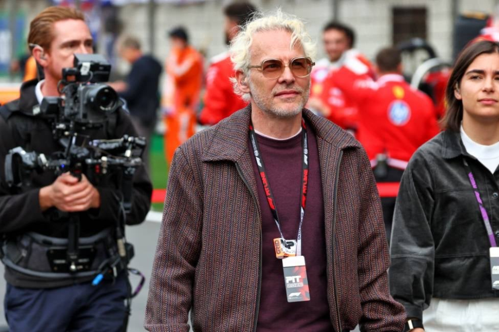 Jacques Villeneuve estime la F1 2026 différente, mais amusante : un bon spectacle