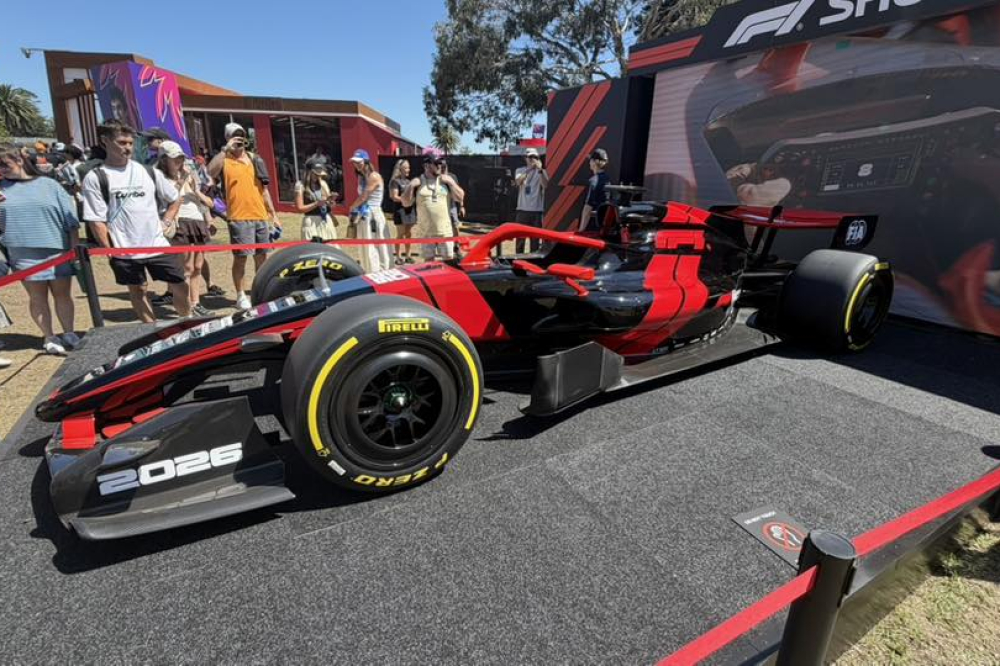 Stefano Domenicali ouvre la porte à des ajustements des règles F1 2026