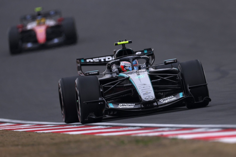 Que s'est-il passé avec l'aileron avant Mercedes au GP de Chine ?