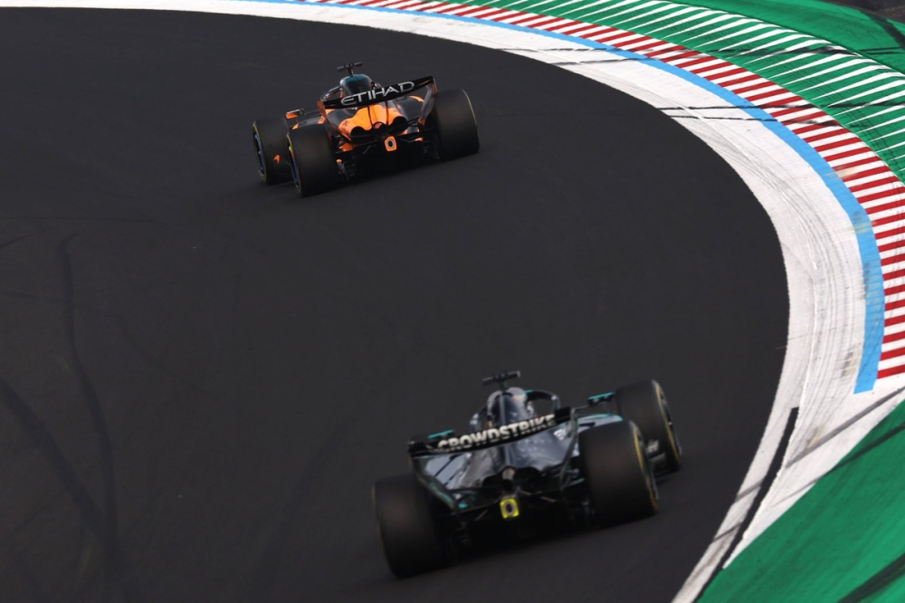 Batteries plus grandes, débit d'essence : la F1 discute de changements matériels sur les moteurs