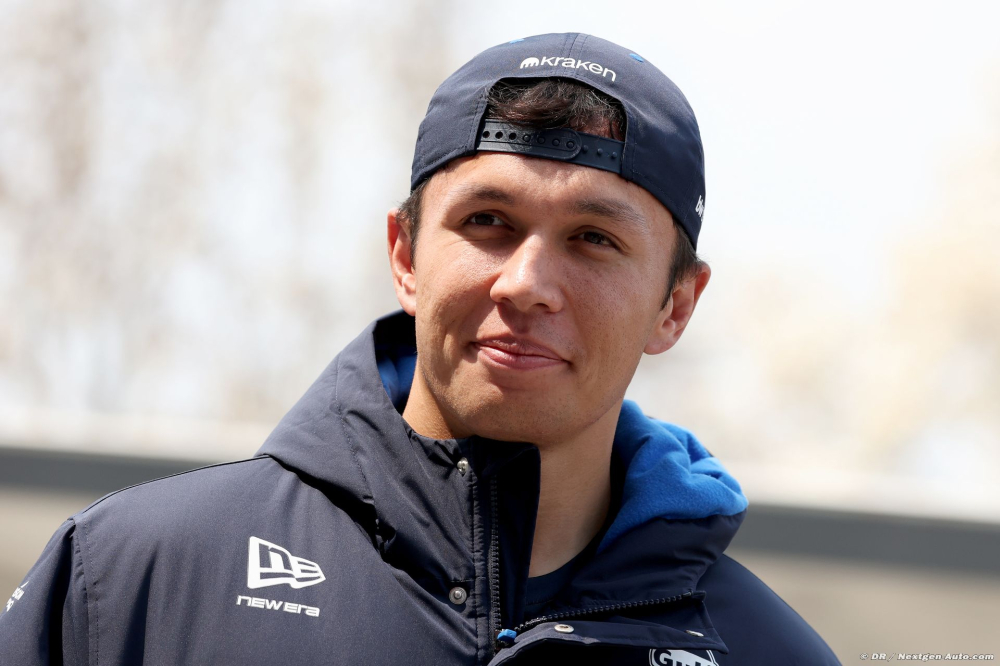 Albon remercie la FIA d'avoir 'écouté' les pilotes au sujet des F1 2026