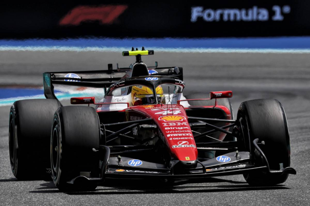 Lewis Hamilton inquiet : les nouvelles règles F1 déjà remises en question