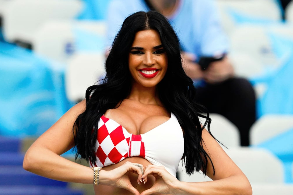 GP de Miami, quand Miss Croatie fait dérailler un direct (vidéo)